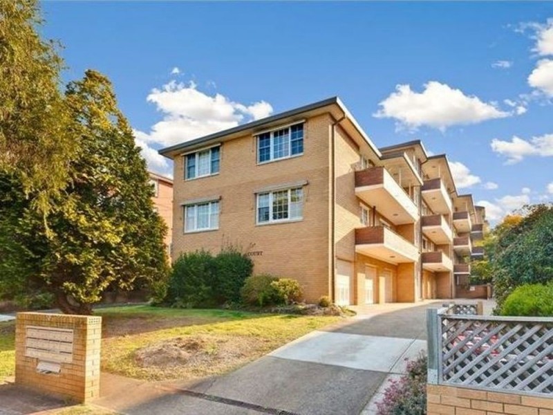 2/10 Forest Grove, Epping NSW 2121