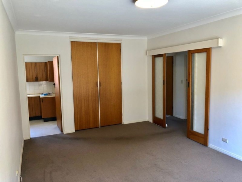 2/10 Forest Grove, Epping NSW 2121