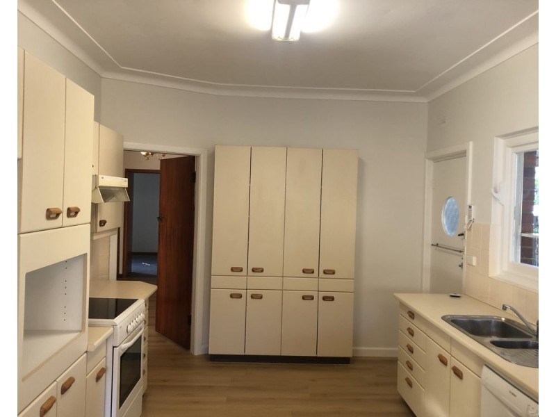 32 Stanley Road, Epping NSW 2121