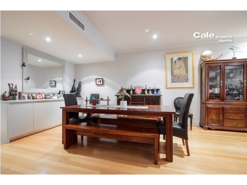 17/2 Bay Drive, Meadowbank NSW 2114