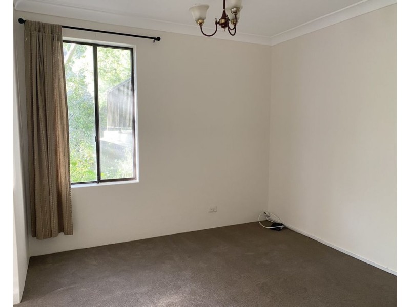 8/205 Waterloo Road, Marsfield NSW 2122