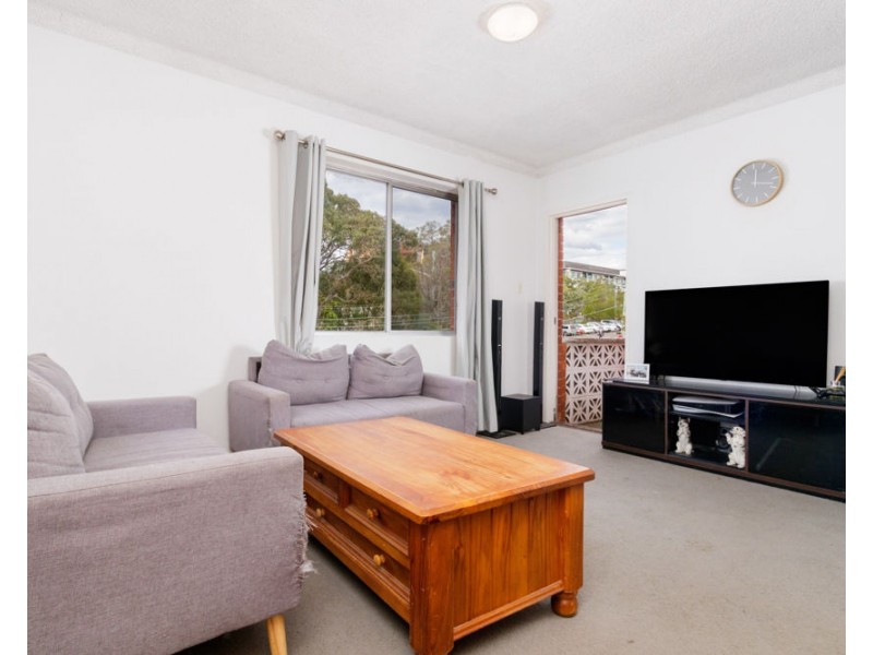 20/18-19 Bank Street, Meadowbank NSW 2114