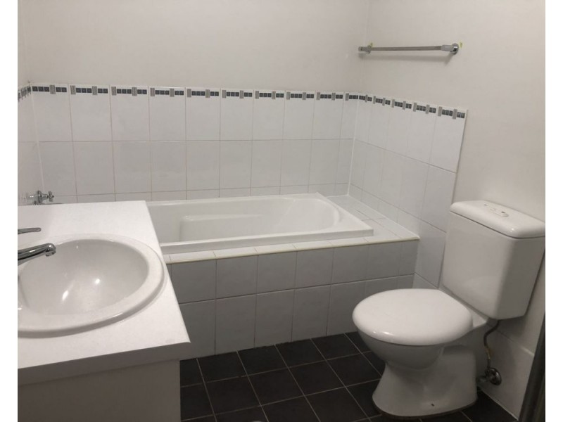 2/30-32 Barker Avenue, Silverwater NSW 2128