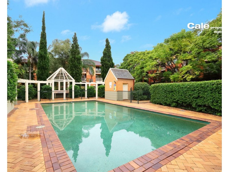 1/1-11 Lancaster Drive, Marsfield NSW 2122