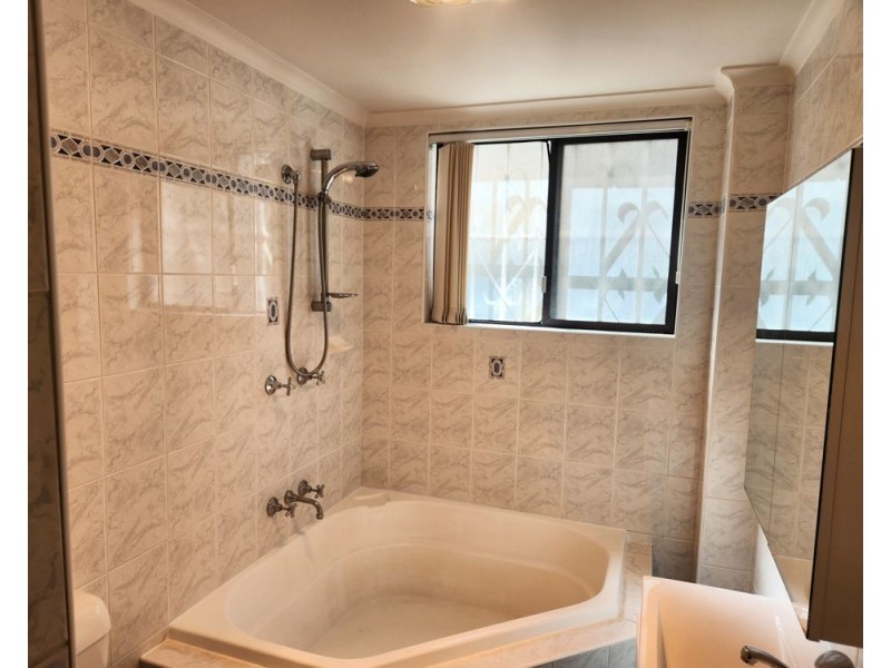 2/14 Albert Street, North Parramatta NSW 2151