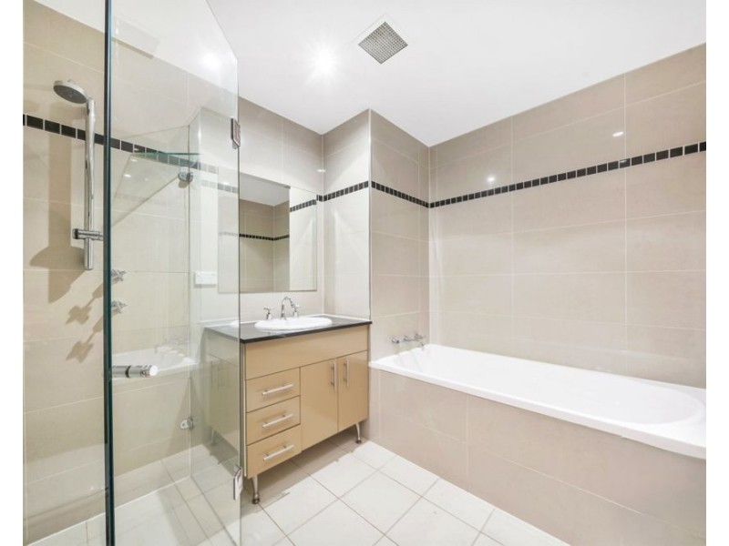 28/1 Bay Drive, Meadowbank NSW 2114