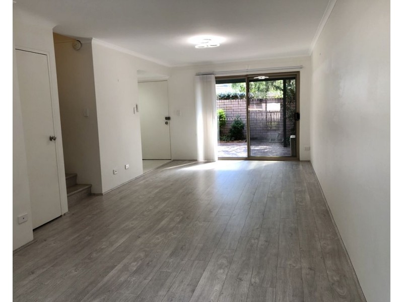 42/8-12 Freeman Place, Carlingford NSW 2118