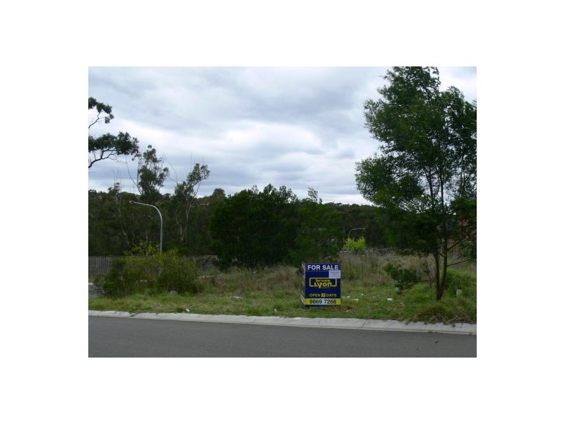 28 Woodstream Crescent, Kellyville NSW 2155