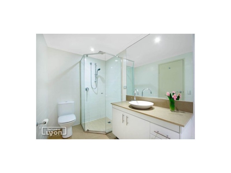 212/76 Rawson Street, Epping NSW 2121