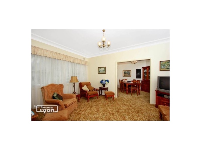 45 Winbourne Street, West Ryde NSW 2114