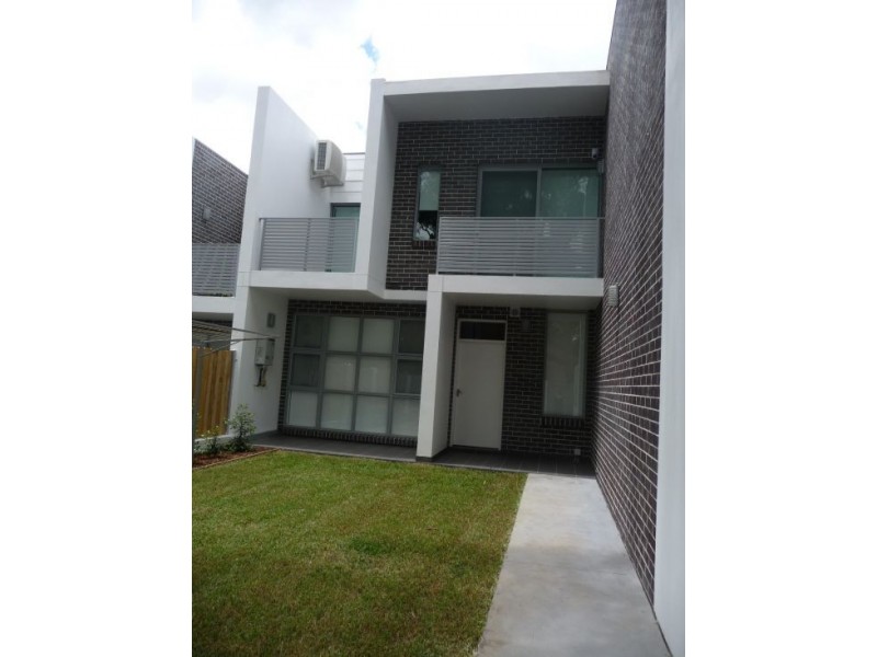 2/213-215 Pennant Hills Road, Carlingford NSW 2118