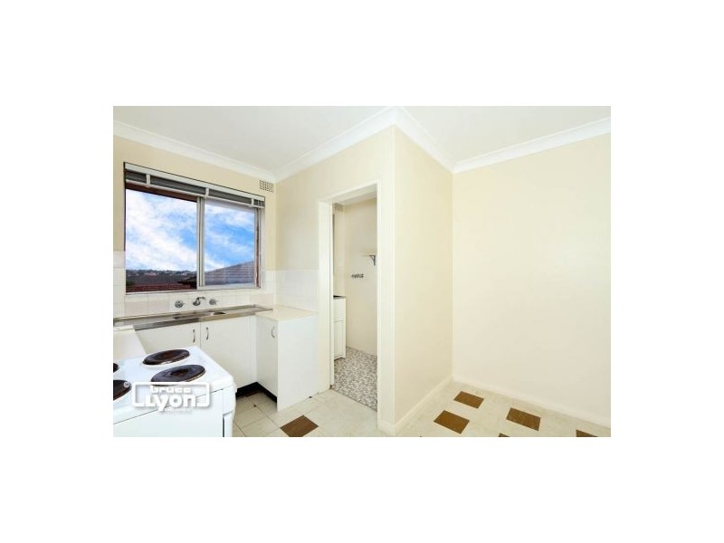 10/18 Hill Street, Campsie NSW 2194