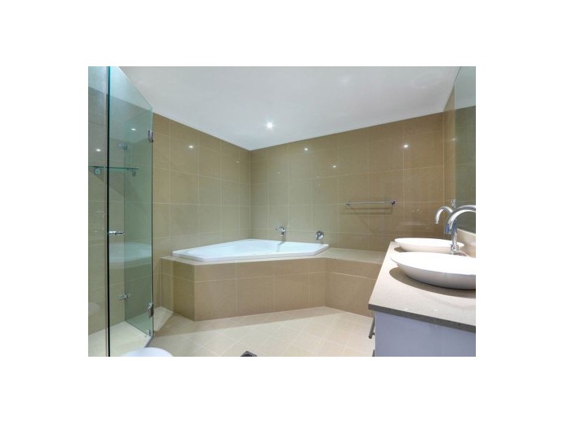 801/76 Rawson Street, Epping NSW 2121