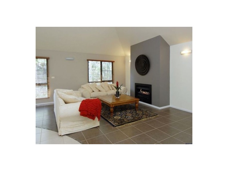 111 Fallon Drive, Dural NSW 2158