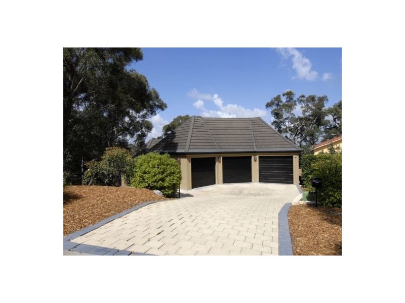 111 Fallon Drive, Dural NSW 2158