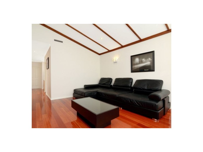 16 Robecq Avenue, Cheltenham NSW 2119