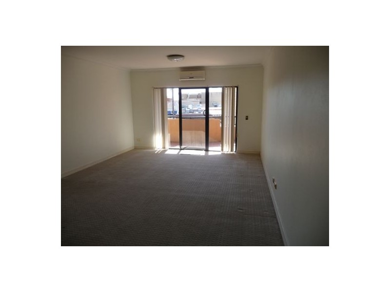 10/2b Coleman Avenue, Carlingford NSW 2118