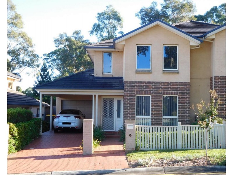 6 Governors Way, Oatlands NSW 2117