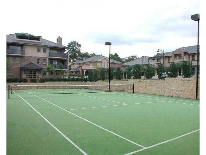 6 Governors Way, Oatlands NSW 2117