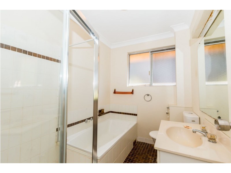 4/17 Taranto Road, Marsfield NSW 2122