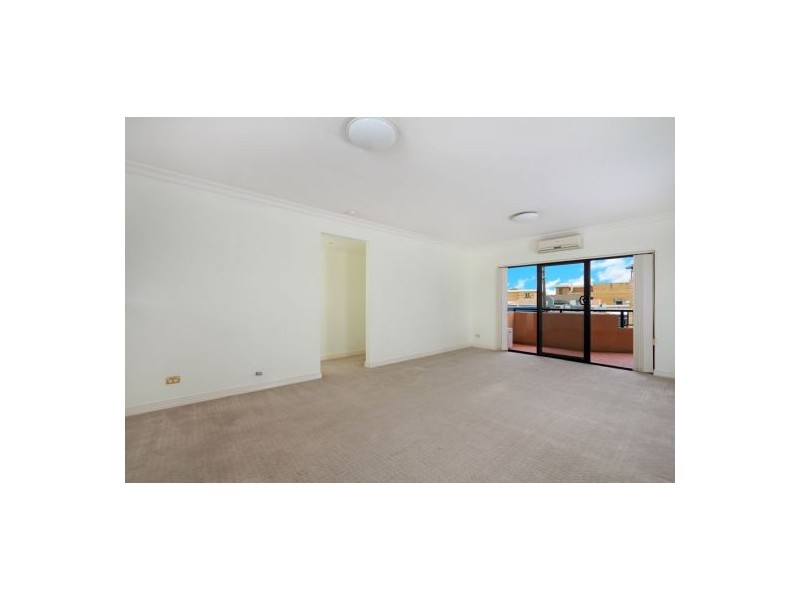 10/2b Coleman Avenue, Carlingford NSW 2118