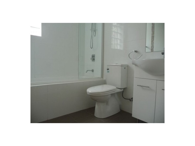 2/22 Robert Street, Telopea NSW 2117