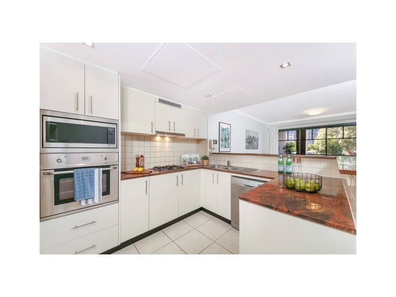 9/141 Bowden Street, Meadowbank NSW 2114