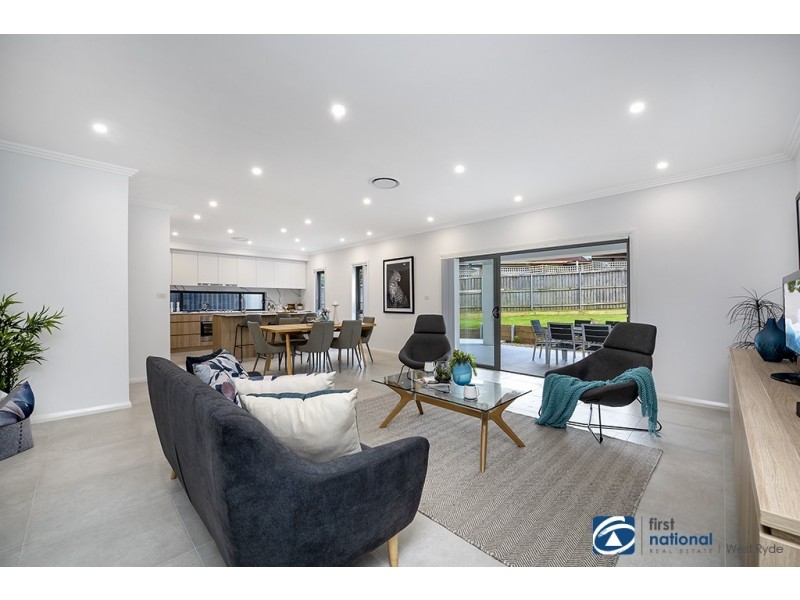 7 Blakeford Avenue, Ermington NSW 2115