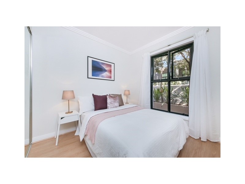 9/141 Bowden Street, Meadowbank NSW 2114