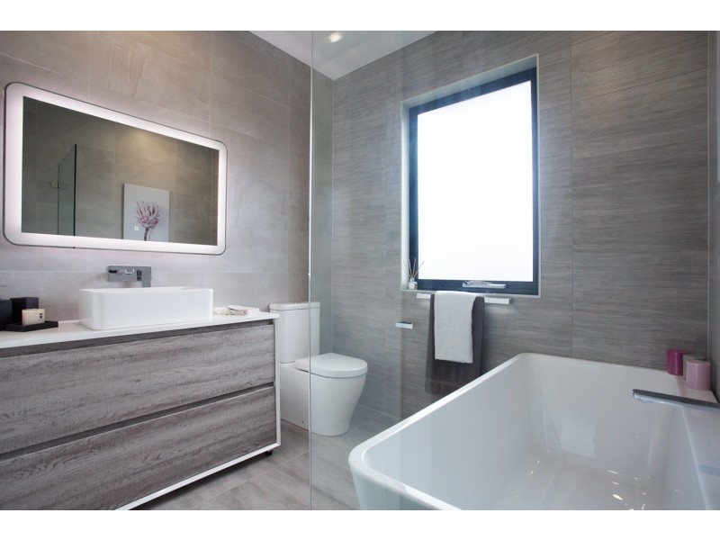 6 Taylor Place, Ermington NSW 2115