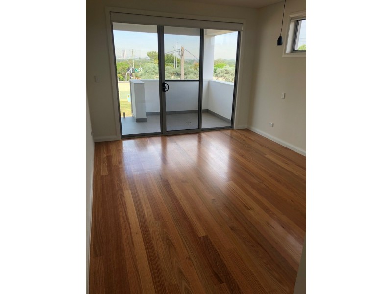 153 Spurway Street, Ermington NSW 2115