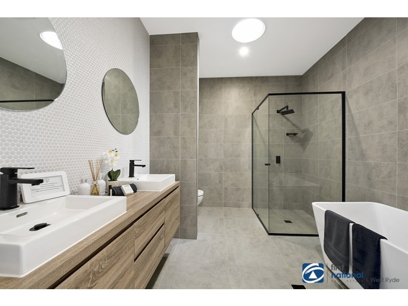 4A Cleveland Street, Ermington NSW 2115