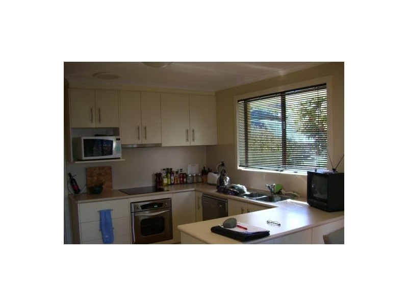 2 Whitford Grove, Trevallyn TAS 7250