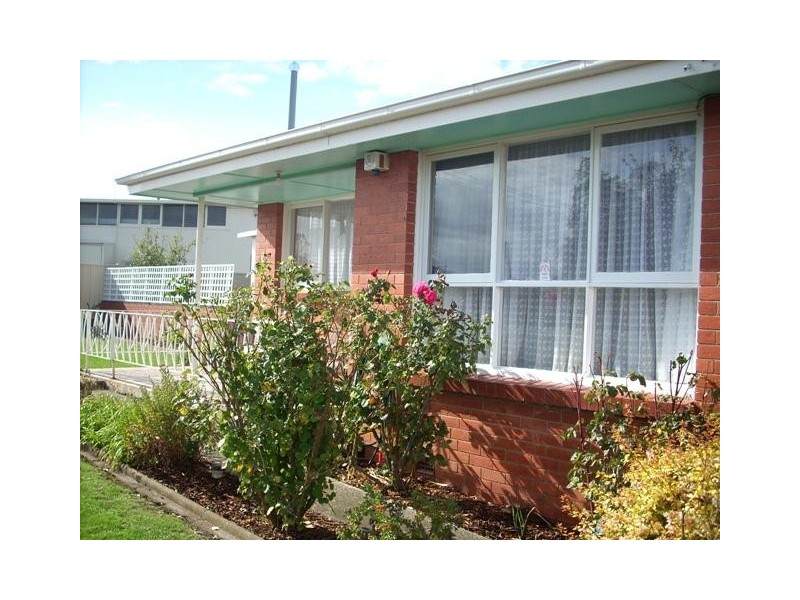 1 Tompsons Lane, Newnham TAS 7248