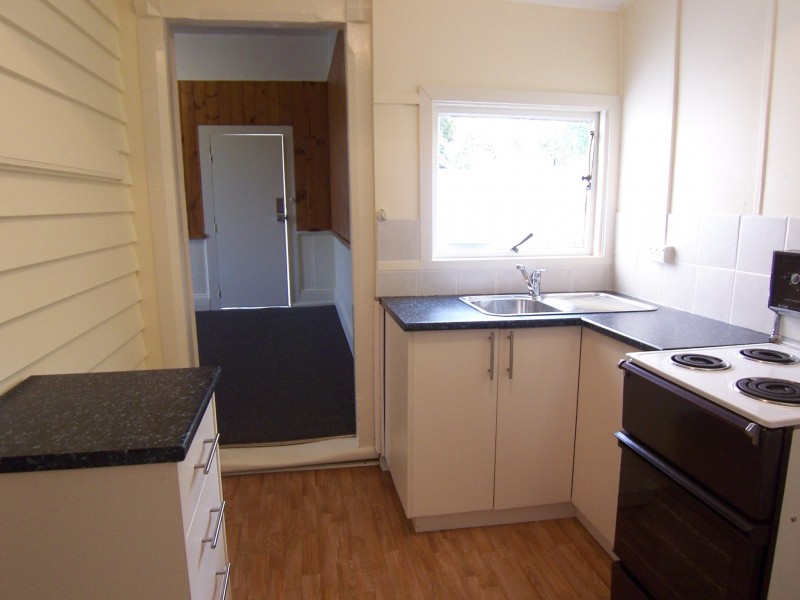 2/12  Garfield Street, South Launceston TAS 7249