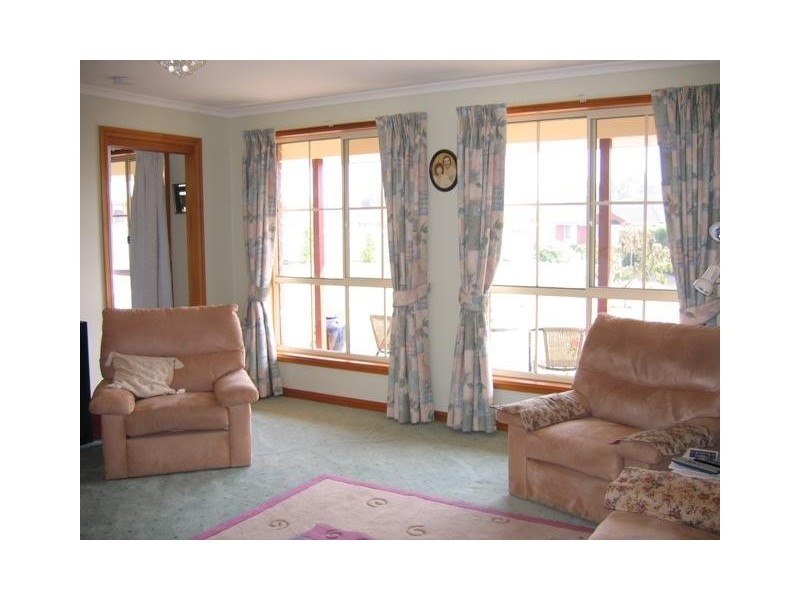 14 Alison Court, Westbury TAS 7303