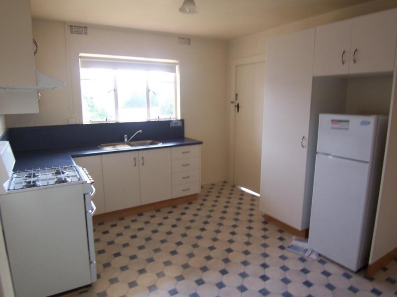 2/117 Penquite Road, Newstead TAS 7250