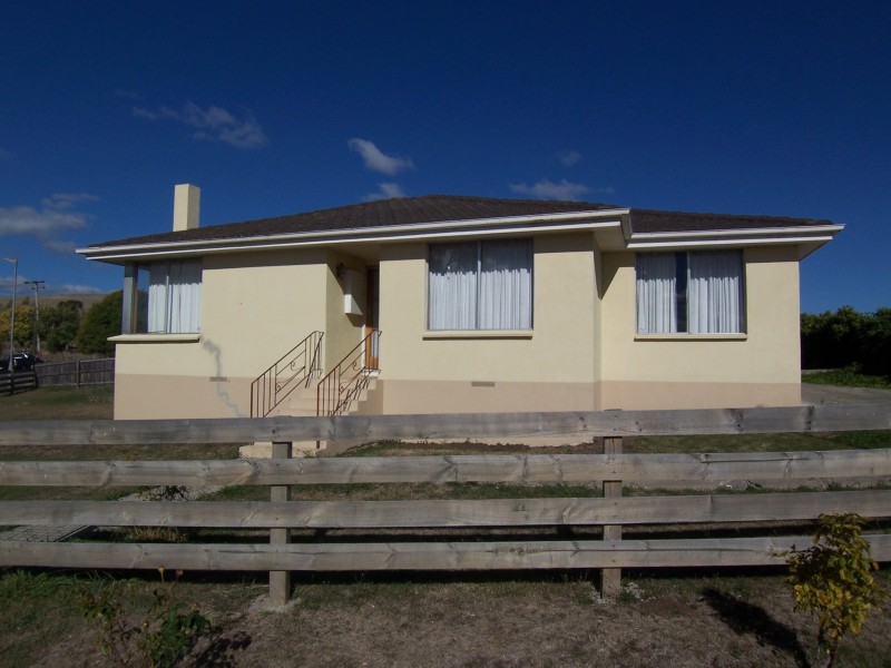 34 Emita Parade, Waverley TAS 7250