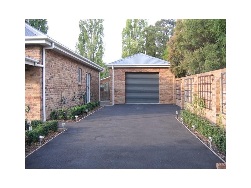 19 Howick Street, Longford TAS 7301