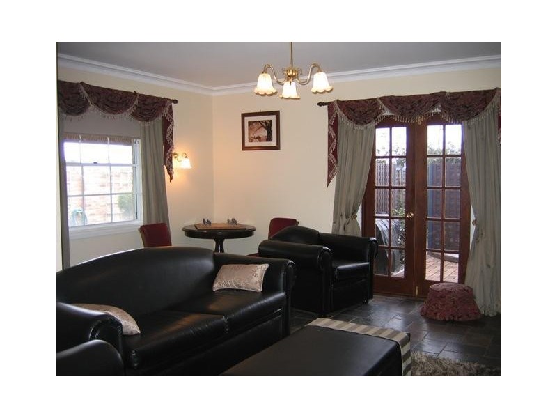 19 Howick Street, Longford TAS 7301