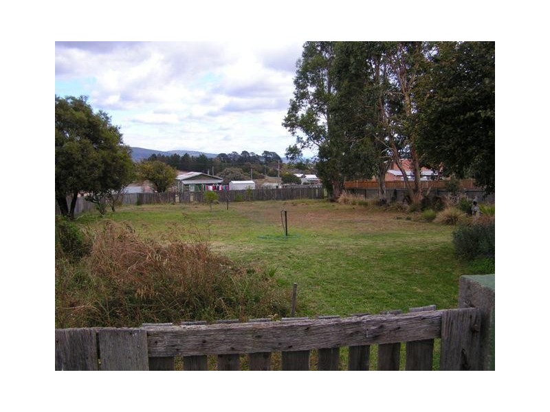 26 Arthur Street, Avoca TAS 7213