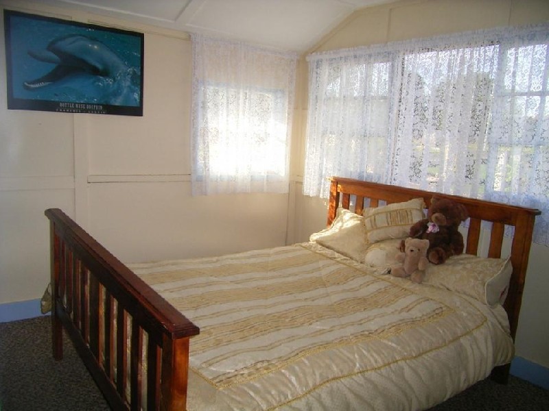 42 Main Road, Cressy TAS 7302