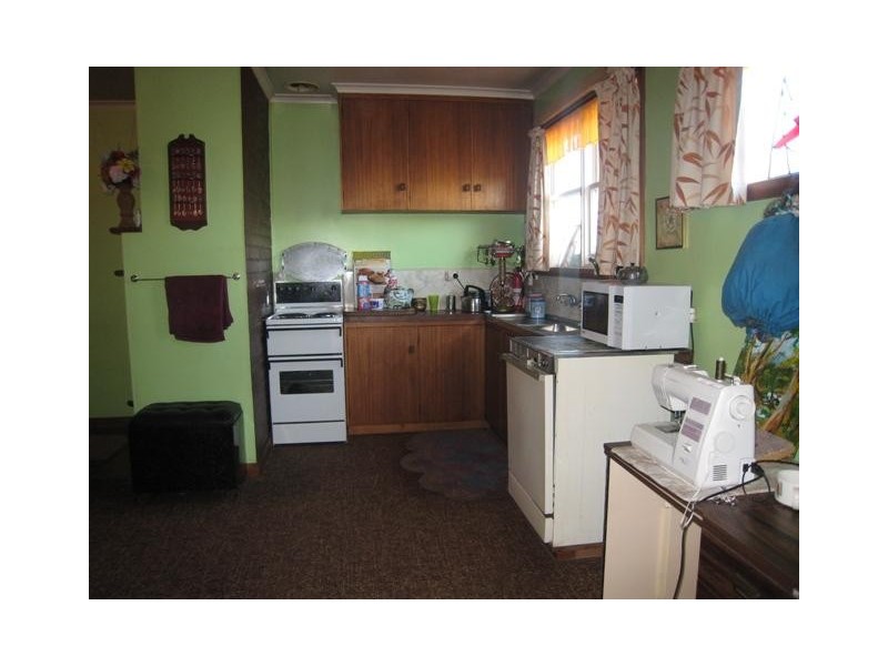 4 Lyall Street, Westbury TAS 7303