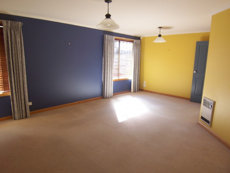 4 Mountain View Court, Prospect TAS 7250