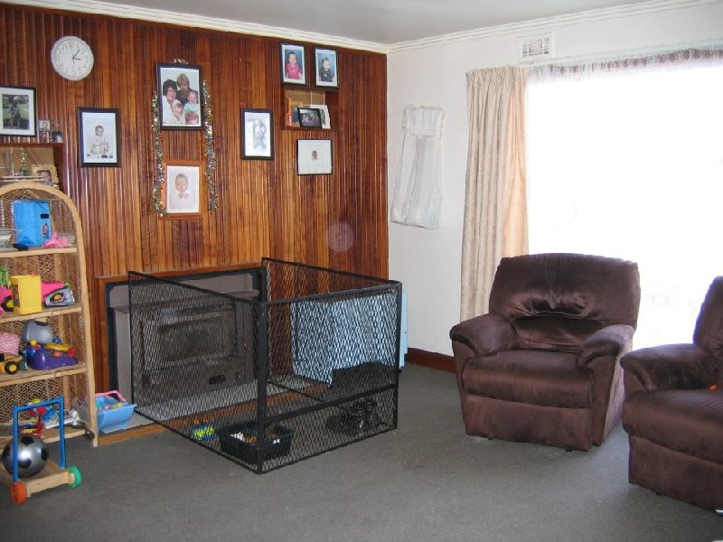 31 Quarantine Road, Kings Meadows TAS 7249