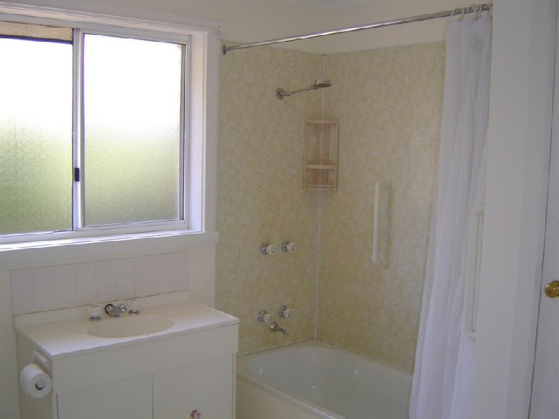 2/61 Westbury Place, Deloraine TAS 7304