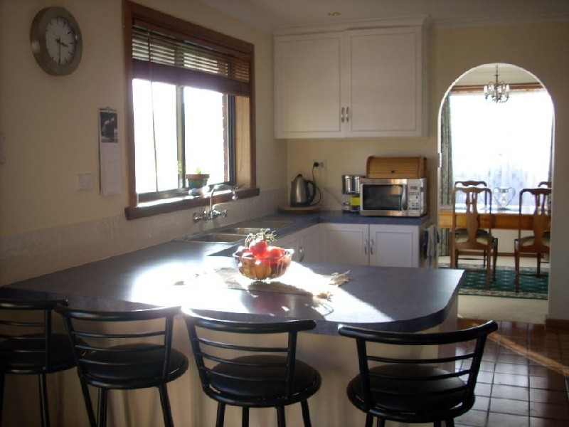 8 Benwerrin Crescent, Norwood TAS 7250