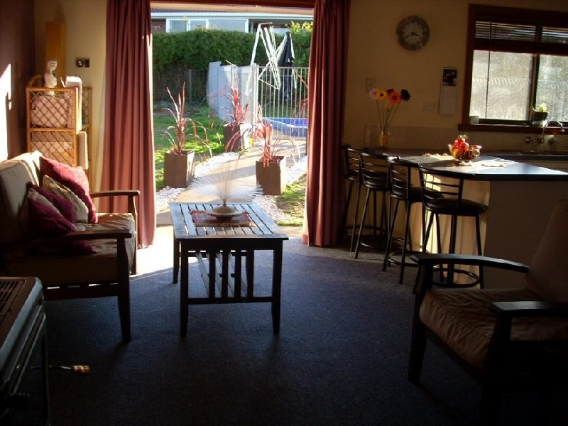 8 Benwerrin Crescent, Norwood TAS 7250