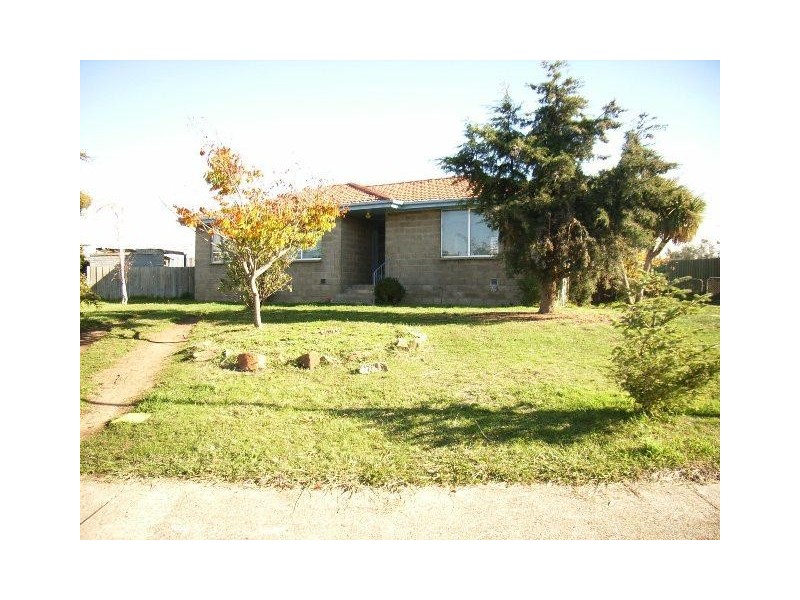 5 Currie Place, Ravenswood TAS 7250