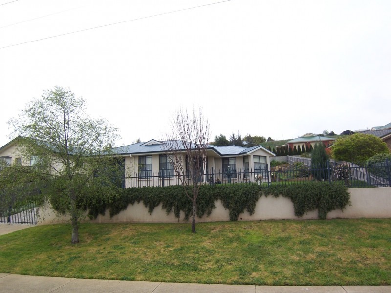 290 Penquite Road, Norwood TAS 7250